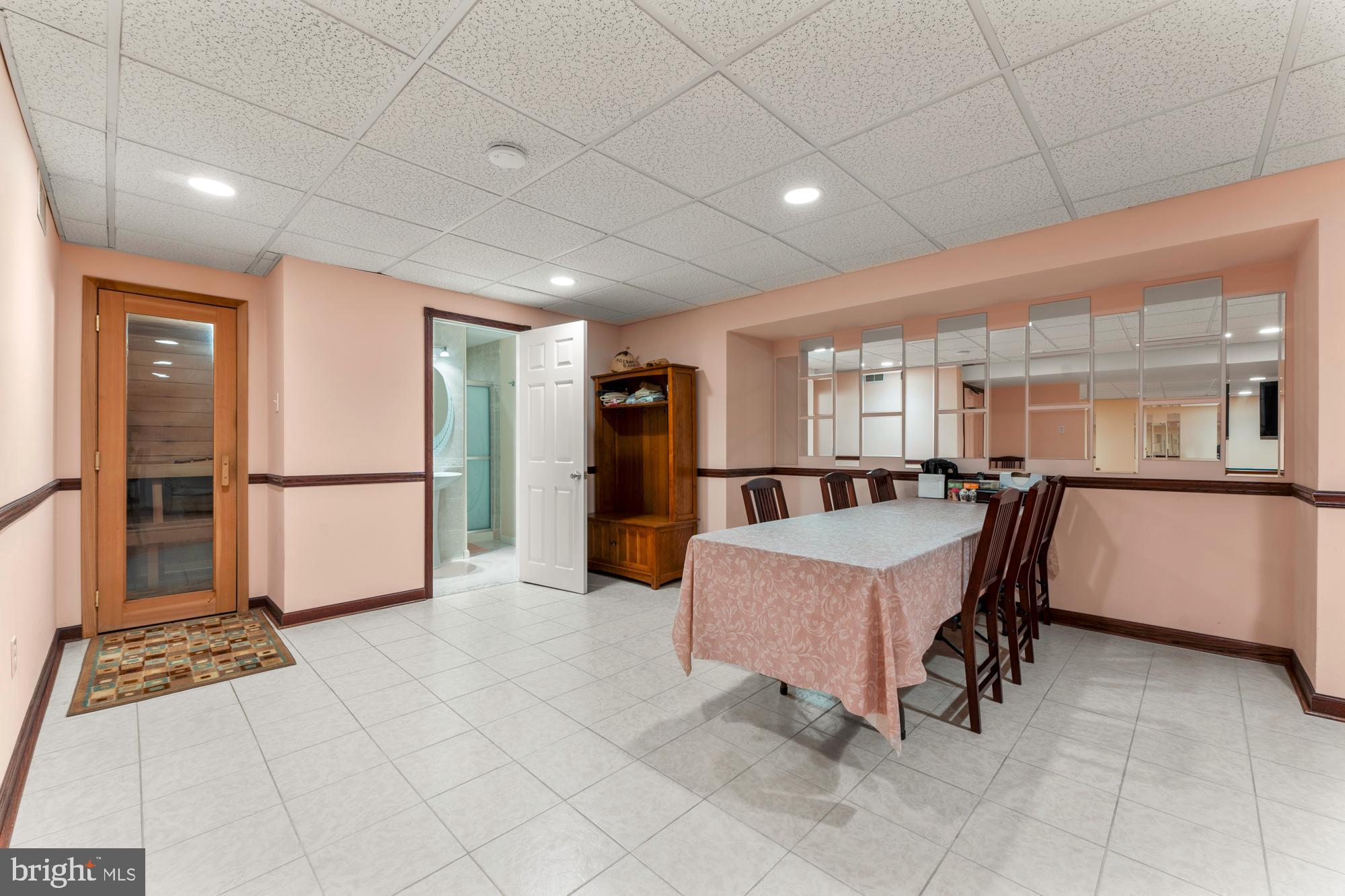 HIDDEN PINES - Residential