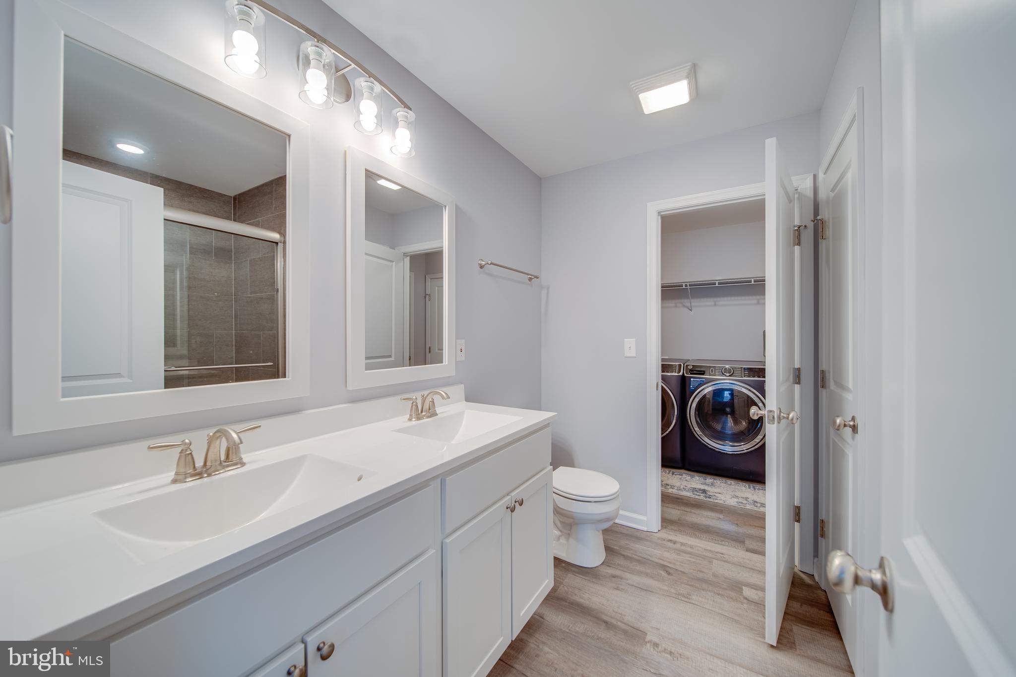 INWOOD - Residential