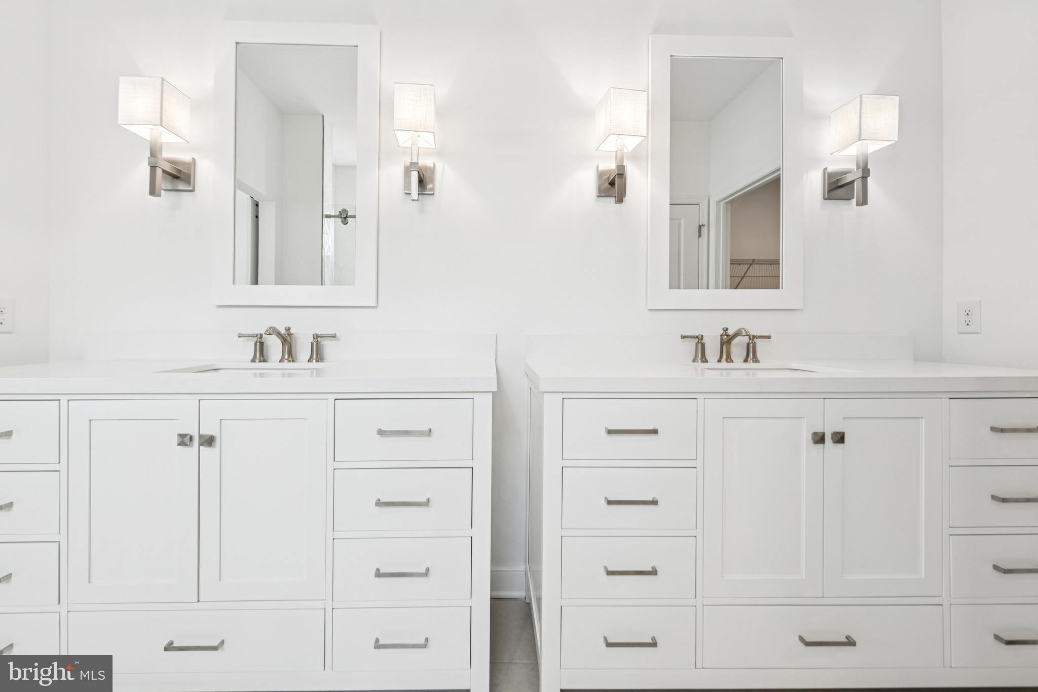 FOUR SEASONS AT KENT ISLAND - Residential