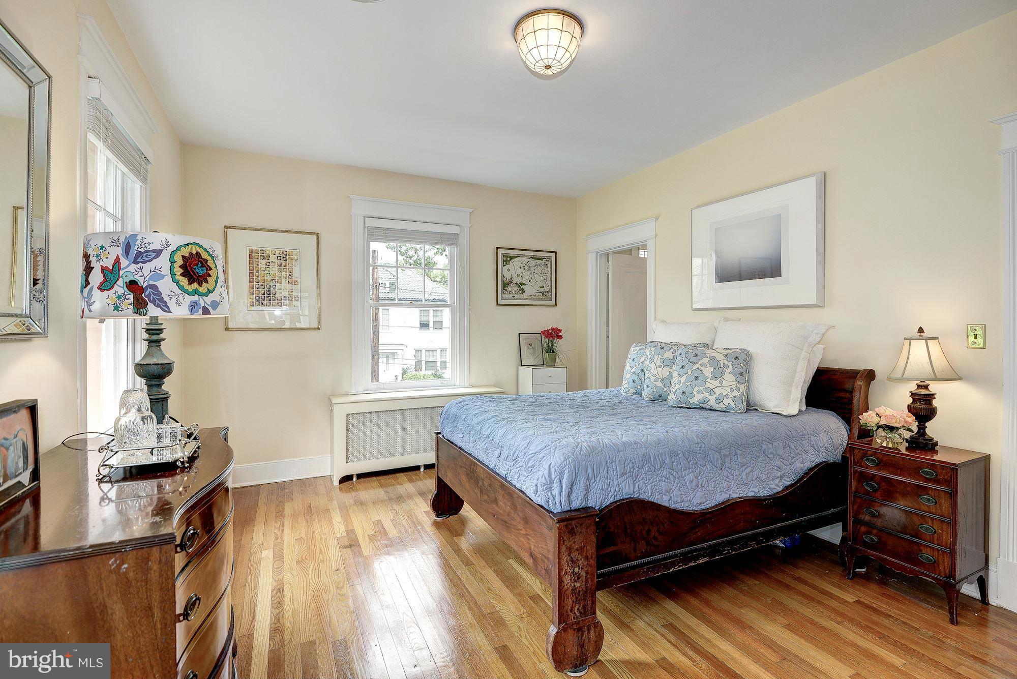 OBSERVATORY CIRCLE - Residential