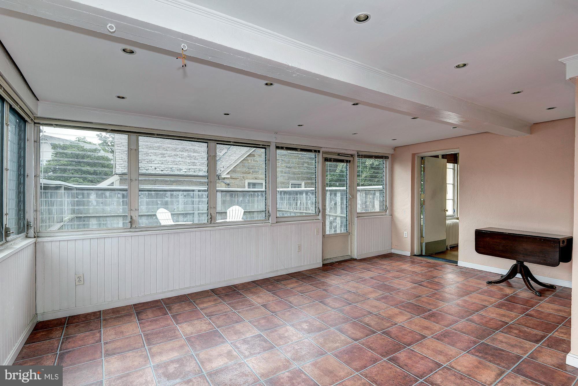 OBSERVATORY CIRCLE - Residential