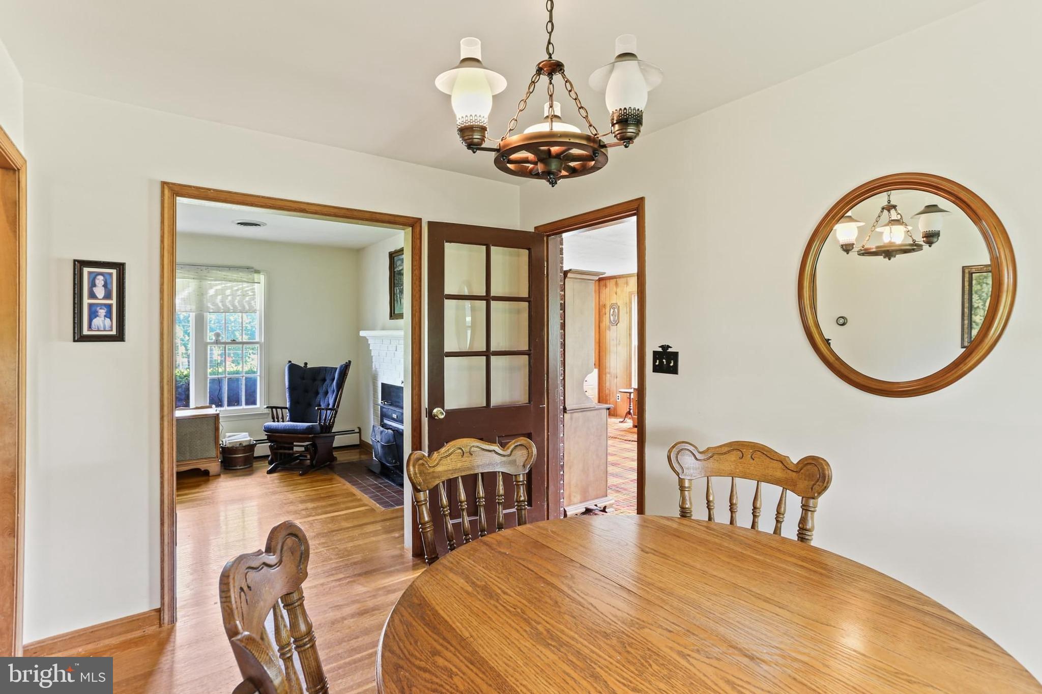 DAMASCUS OUTSIDE - Residential