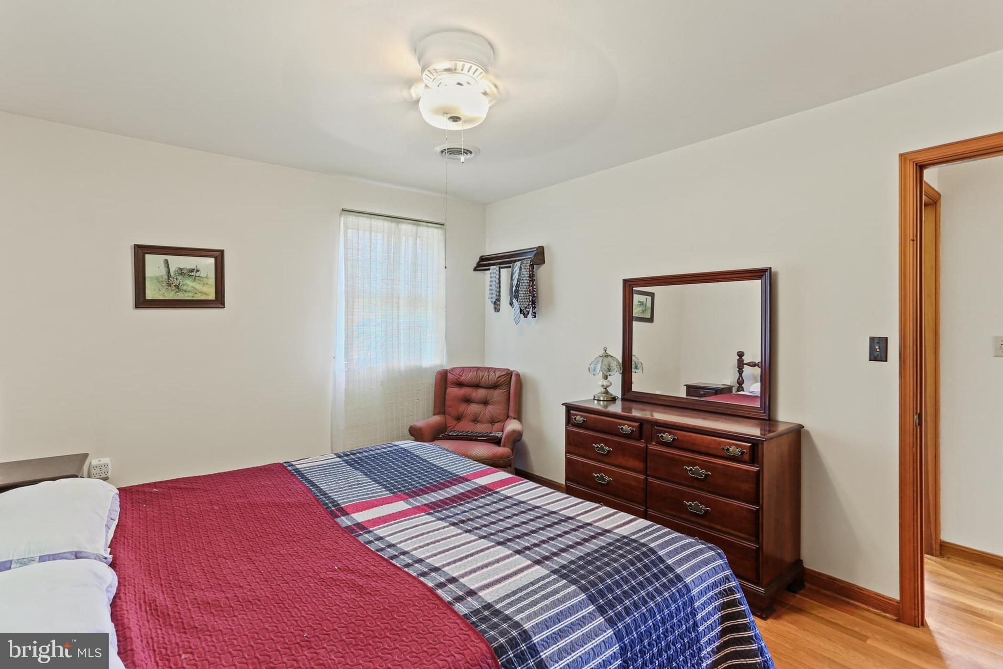 DAMASCUS OUTSIDE - Residential