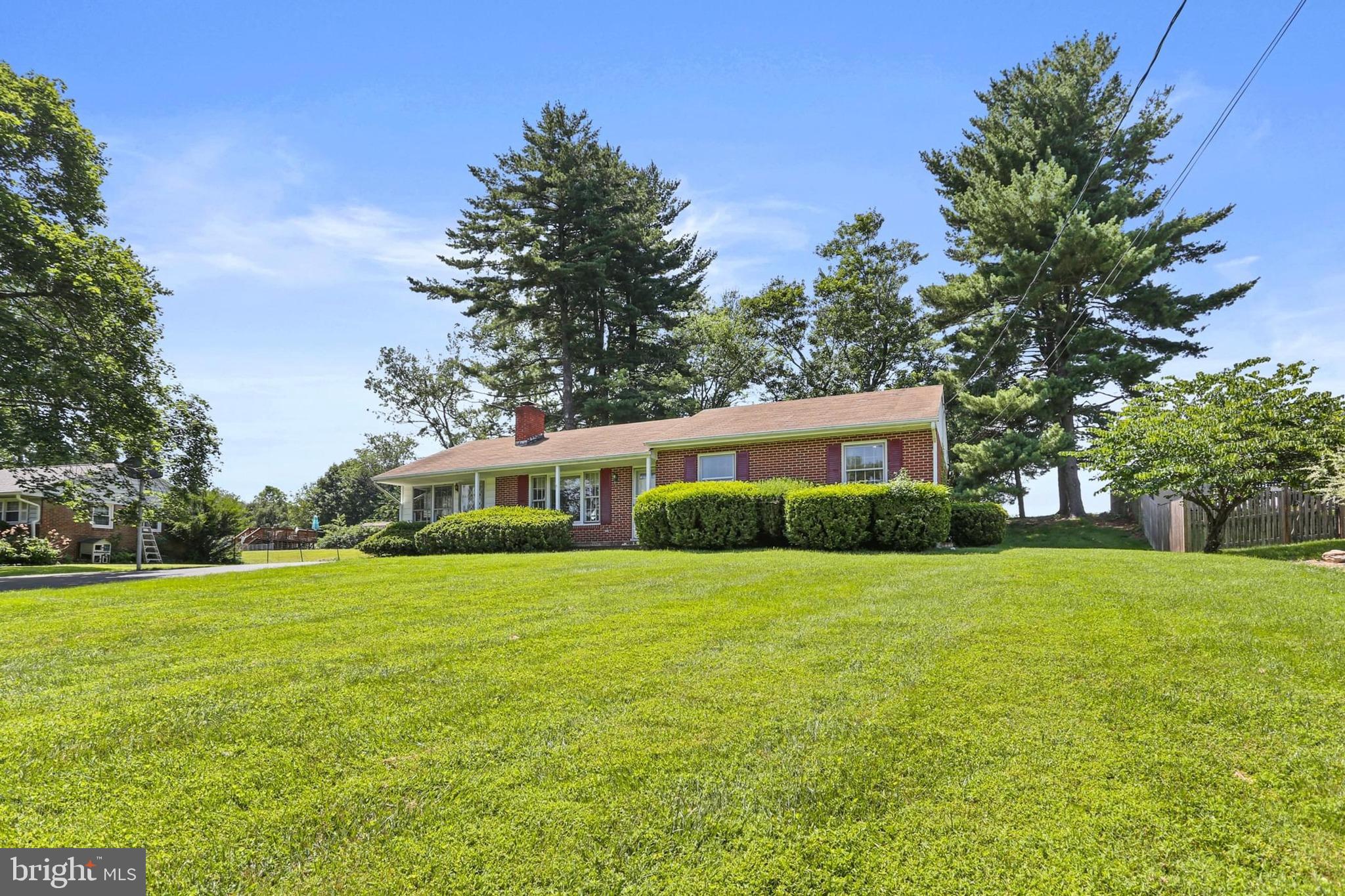 DAMASCUS OUTSIDE - Residential