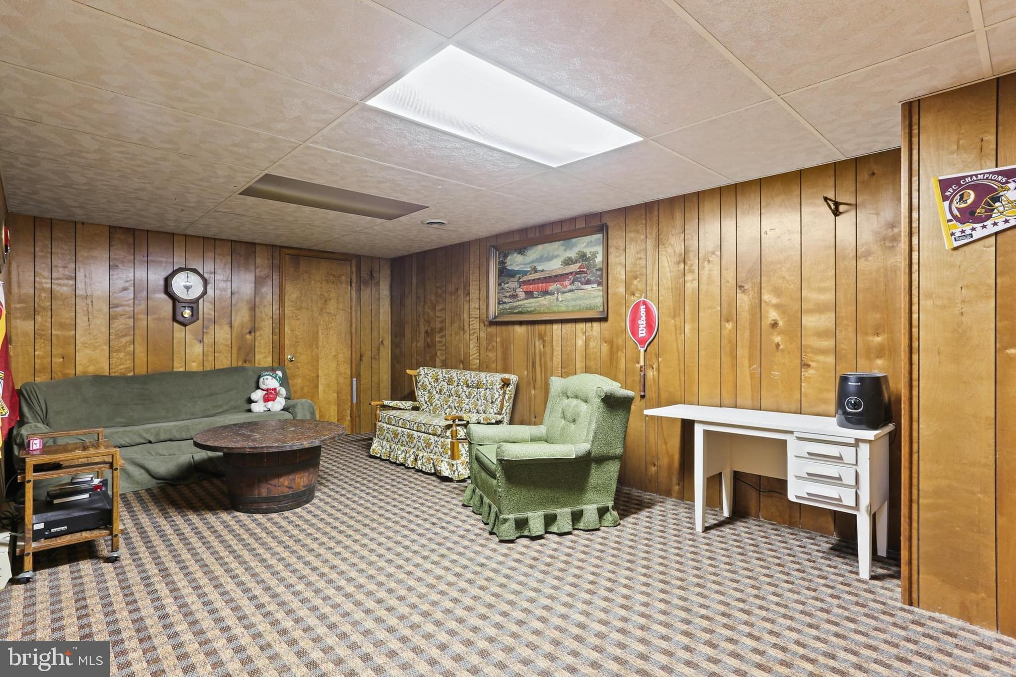 DAMASCUS OUTSIDE - Residential