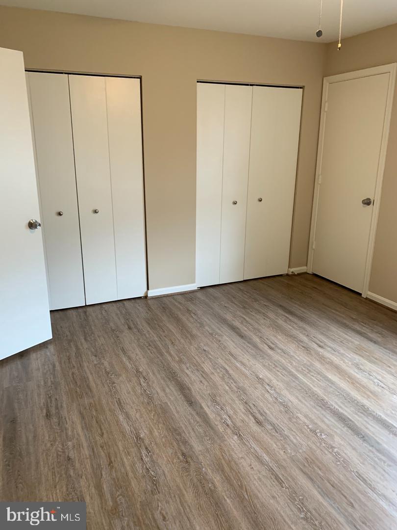 LEEDS SQUARE - Residential Lease