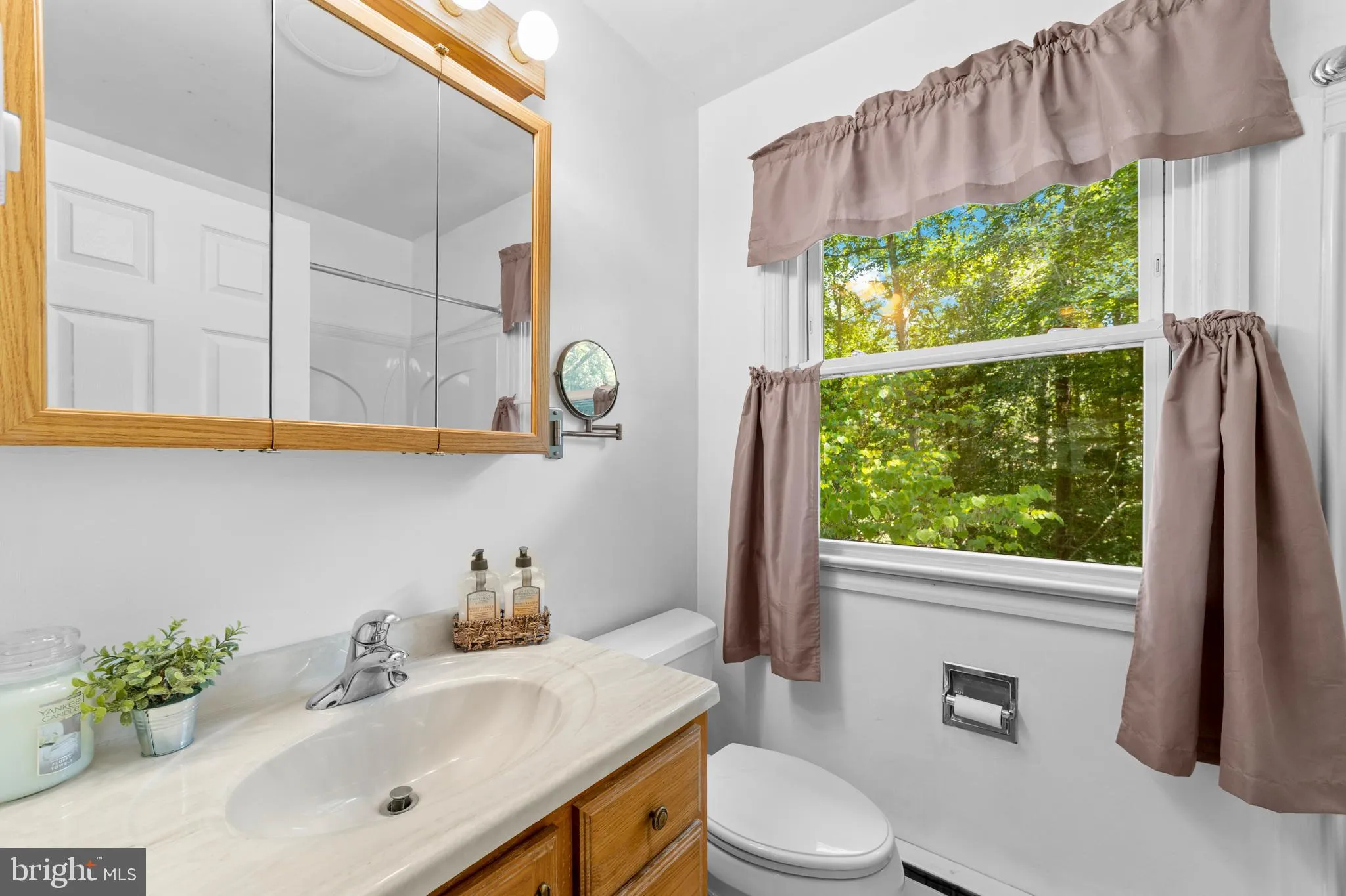 Medford, New Jersey 08055, United States, 4 Bedrooms Bedrooms, ,3 BathroomsBathrooms,Residential,Active,156092