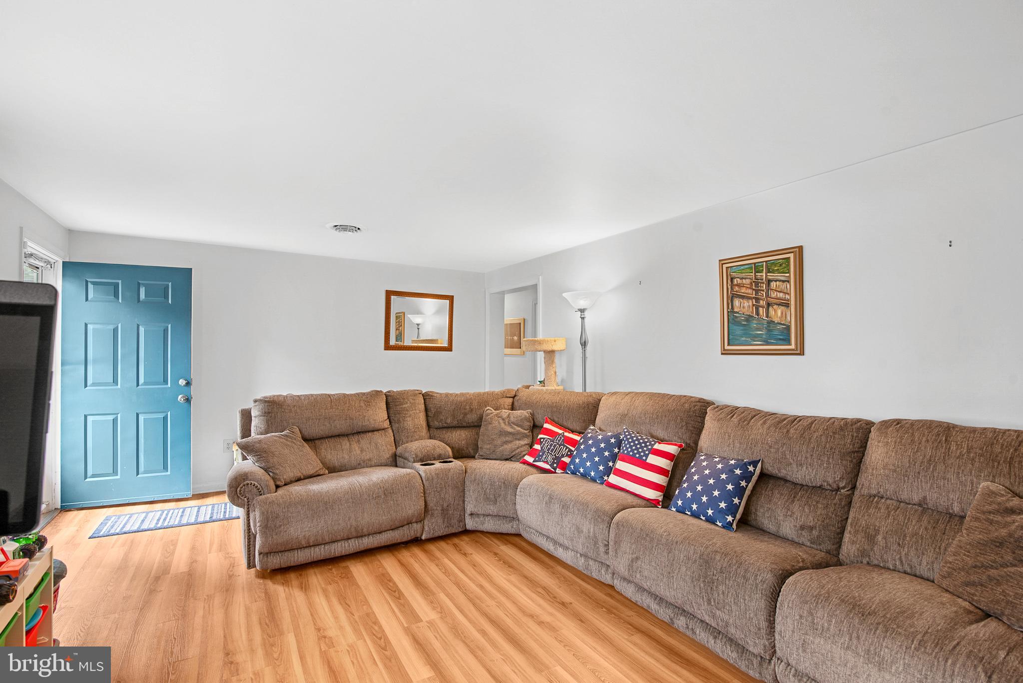 604 HAZELWOOD DRIVE