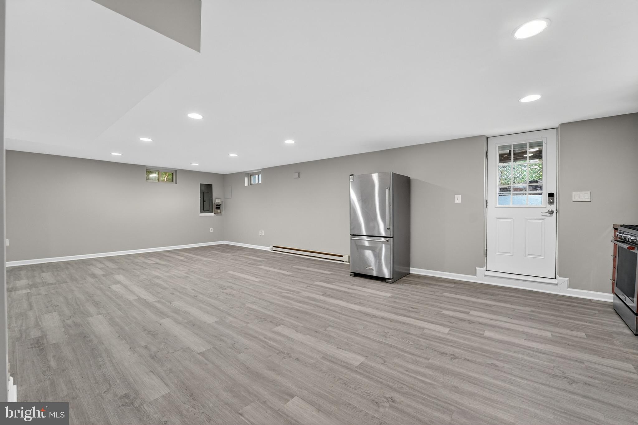 LAURELDALE - Residential