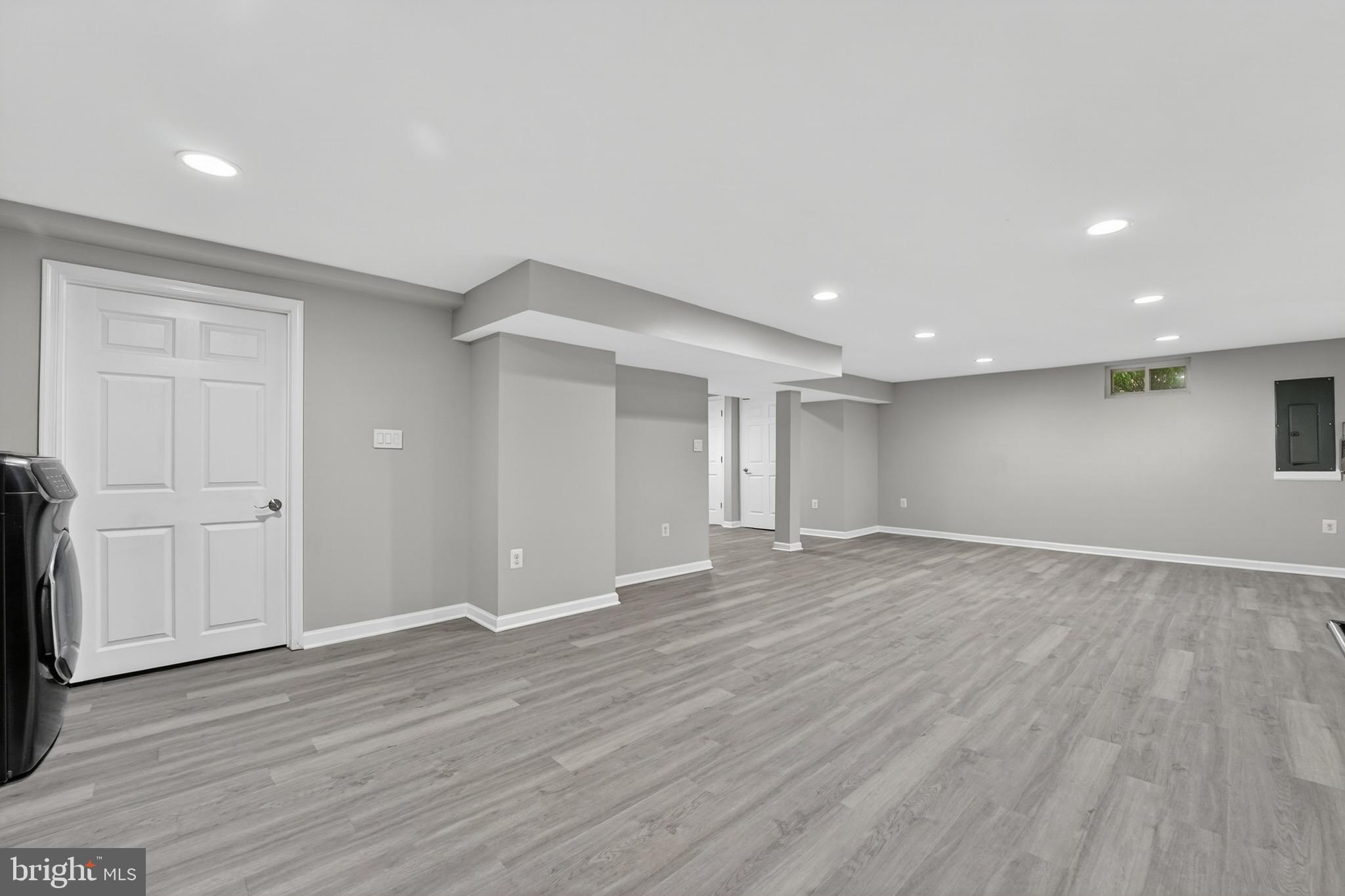 LAURELDALE - Residential