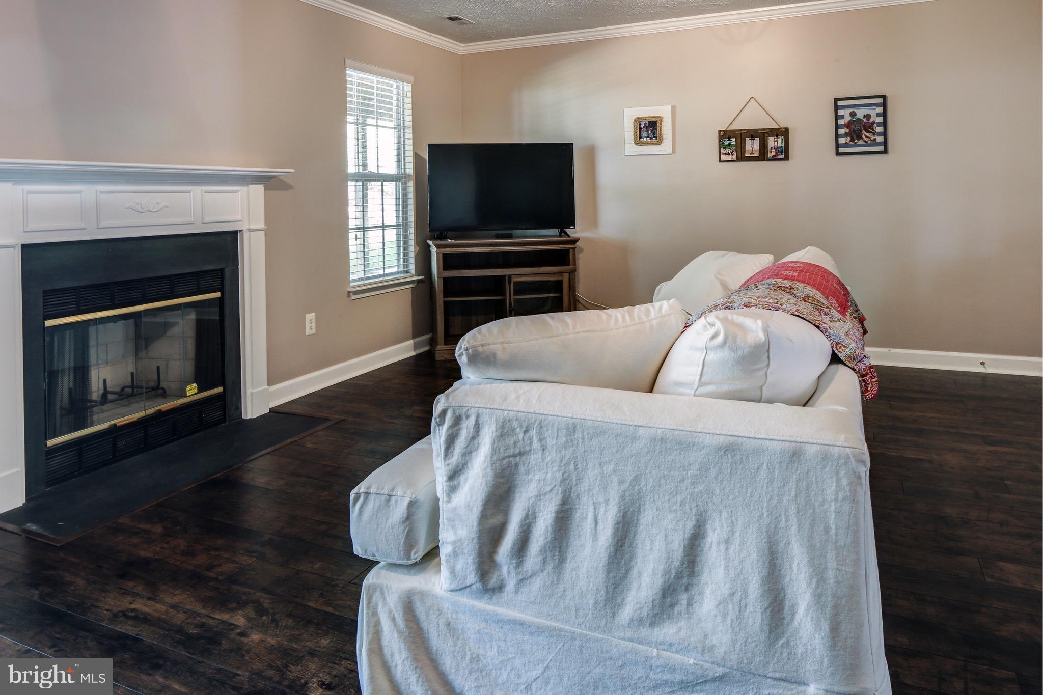 AISQUITH FARMS - Residential