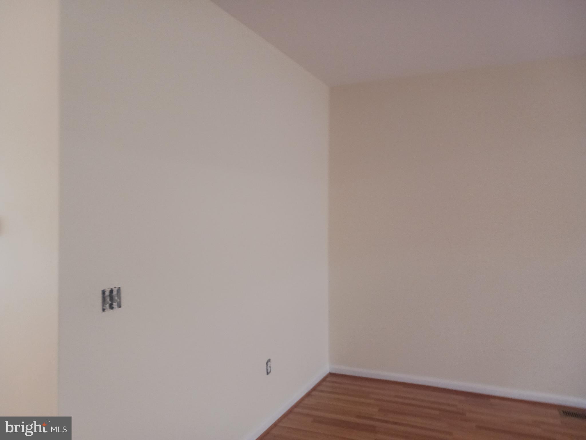 HILLSIDE TERRACE - Residential Lease