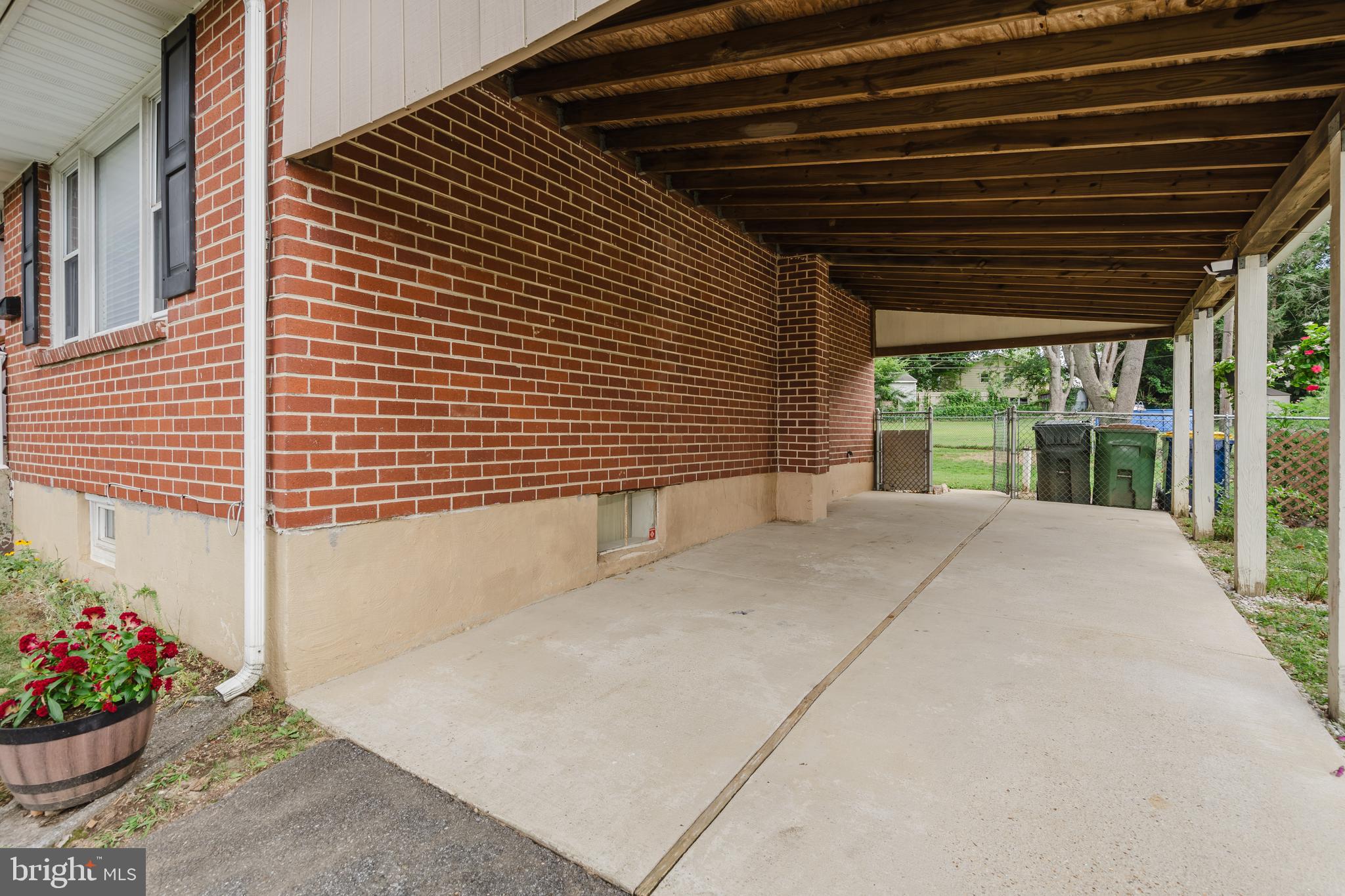 1015 OLD COOCHS BRIDGE ROAD