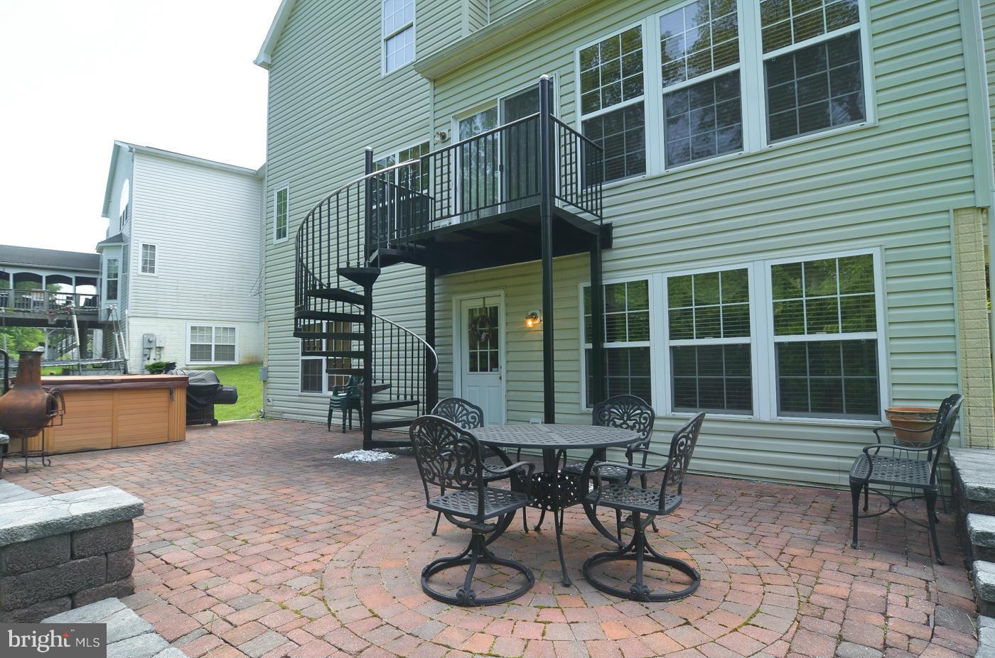 BRAEMAR - Residential Lease