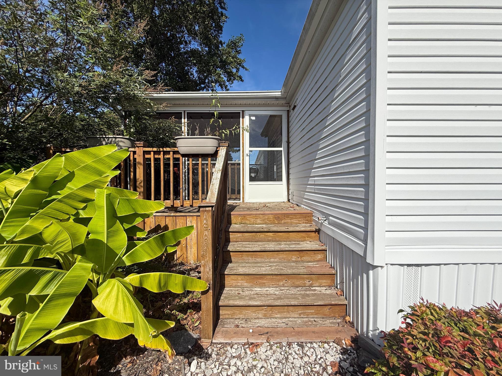 35237 BREAKERS STREET E-711