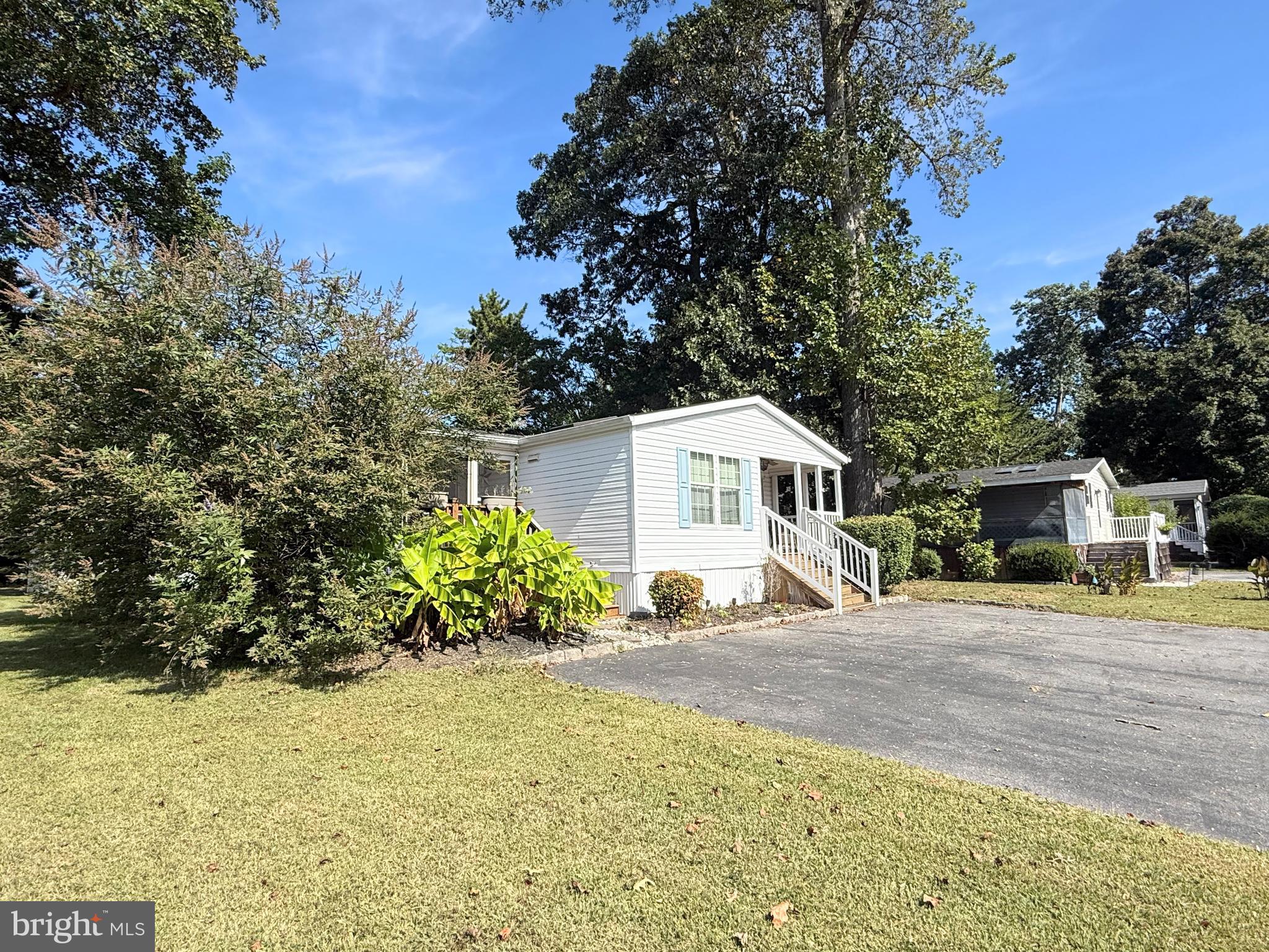 35237 BREAKERS STREET E-711