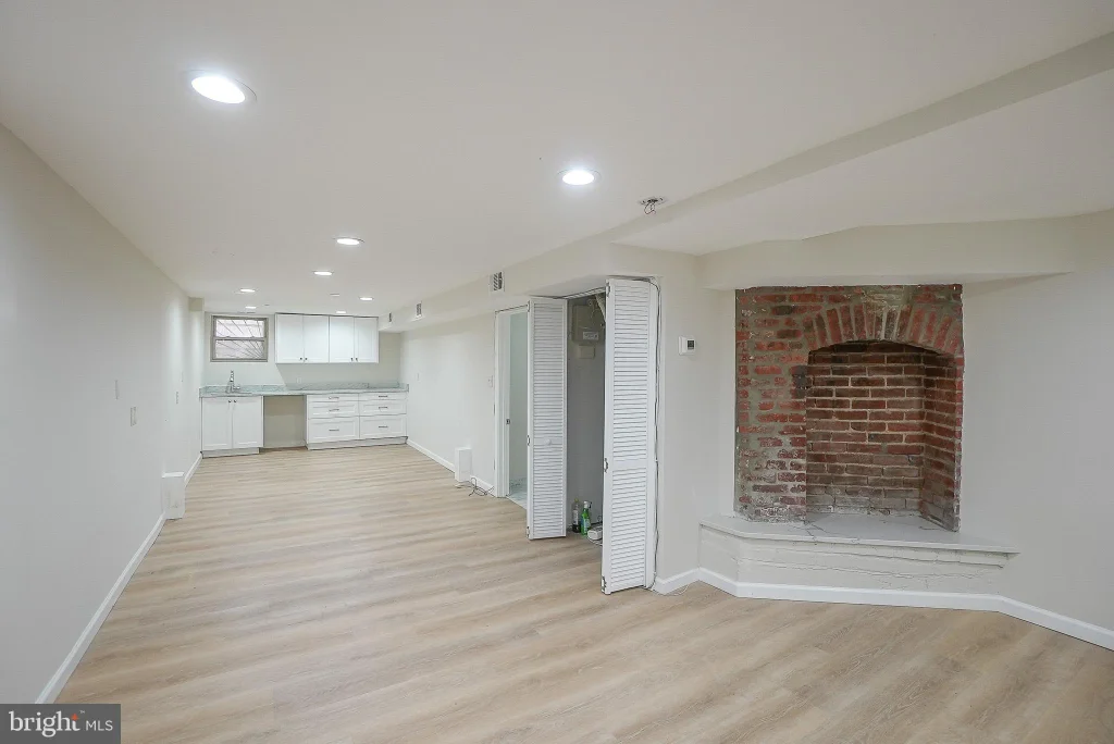 37 Florida Avenue NE, Washington, DC 20002