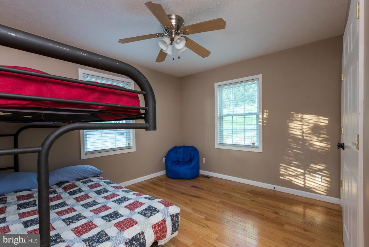 SUNDANCE MOUNTAIN - Residential