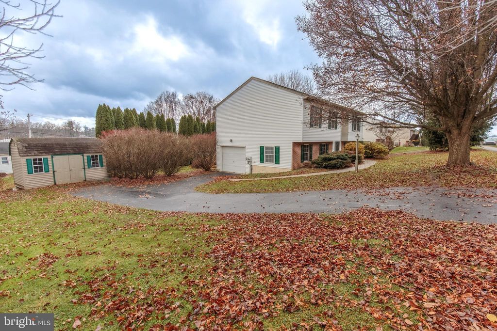 Photo of 203 Meadow Lane, Quarryville, PA 17566 (MLS # PALA2044366)