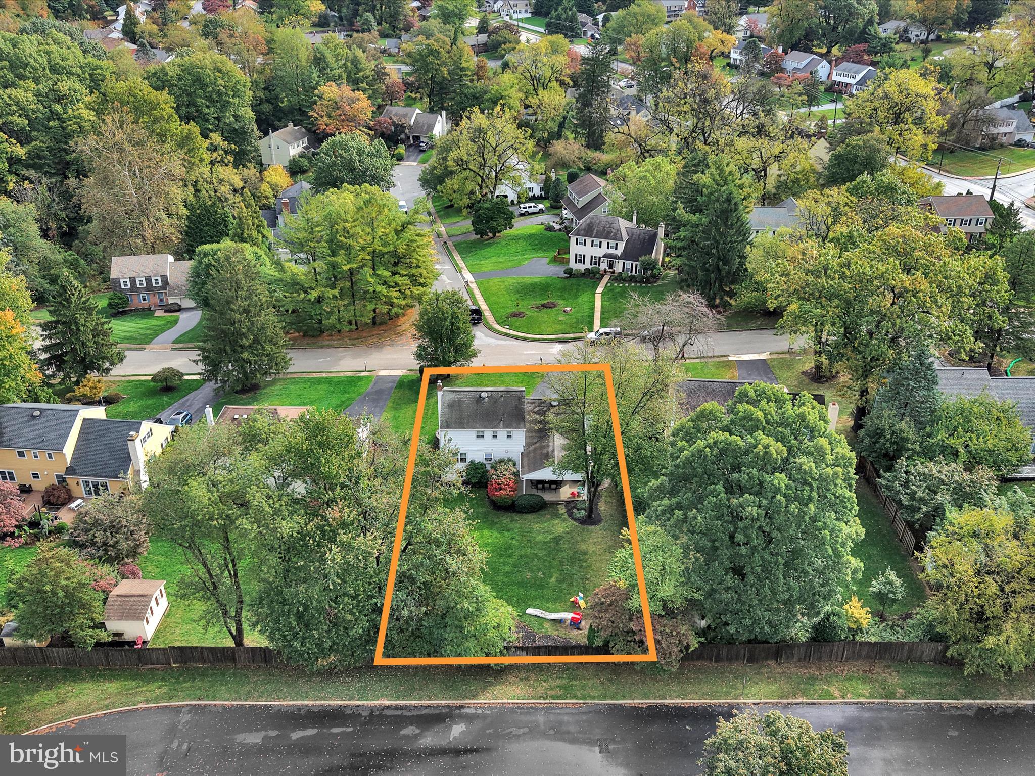 107 CRESTSIDE WAY