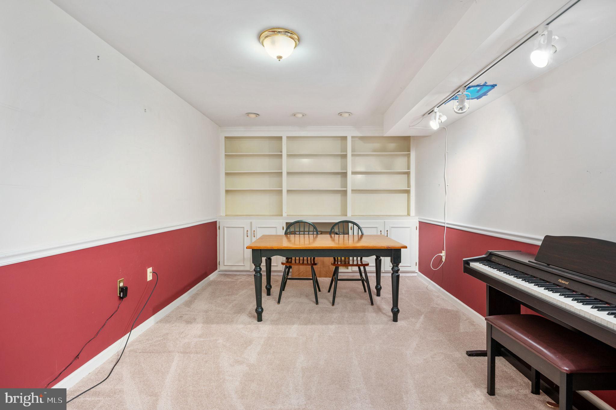 WHITSON RIDGE - Residential