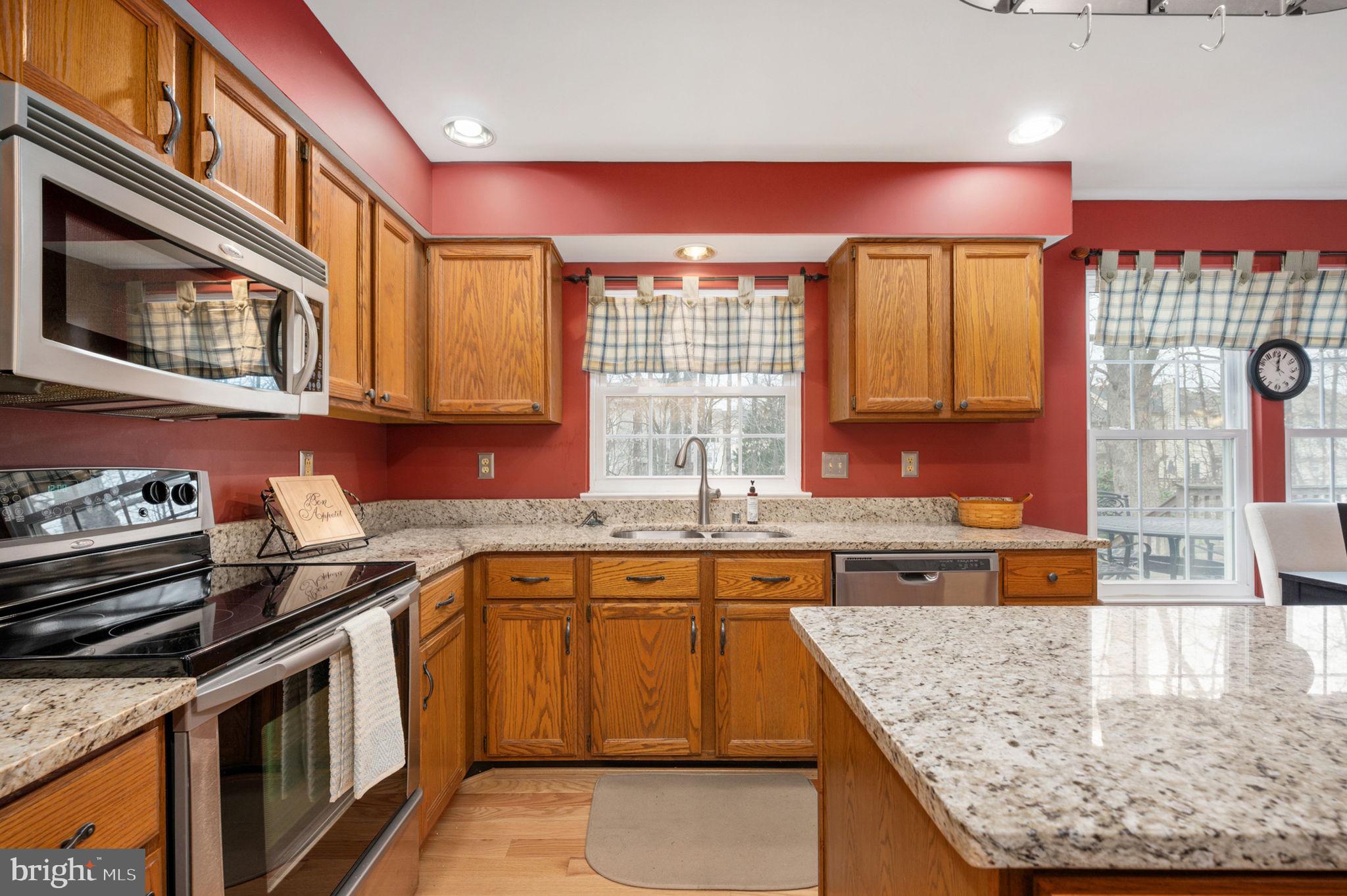 WHITSON RIDGE - Residential