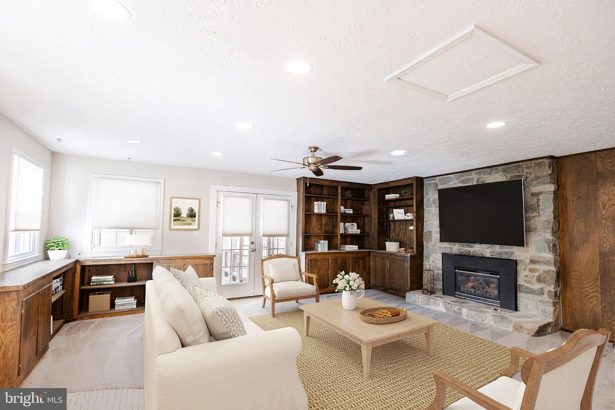 2731 SUN VALLEY DRIVE