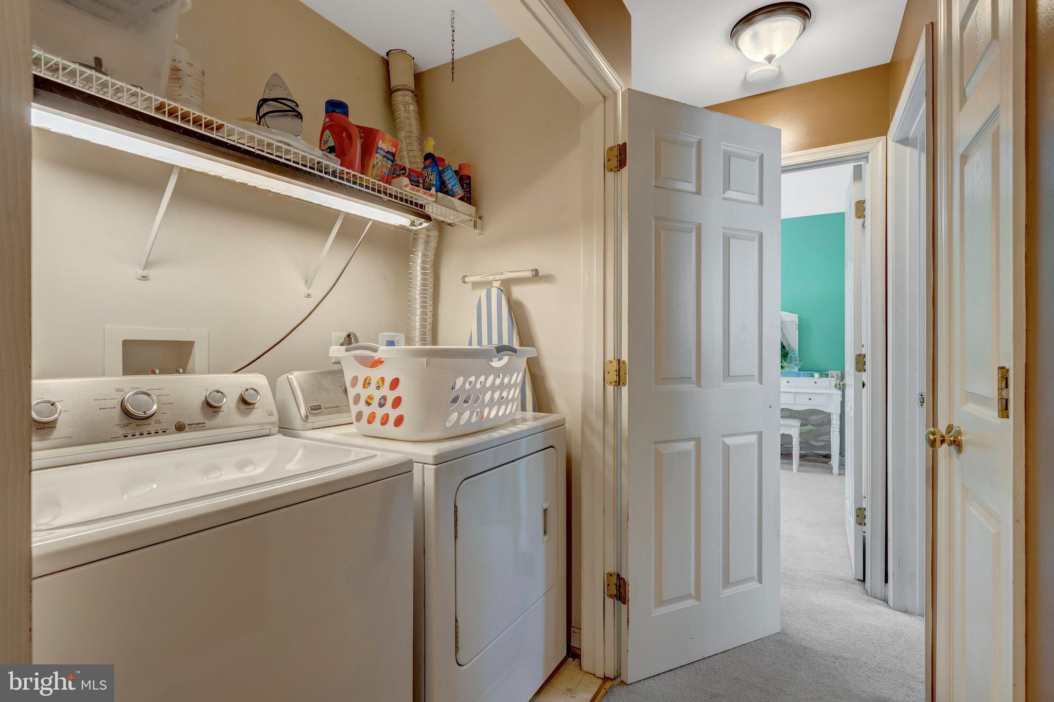 BLOOMS CROSSING - Residential