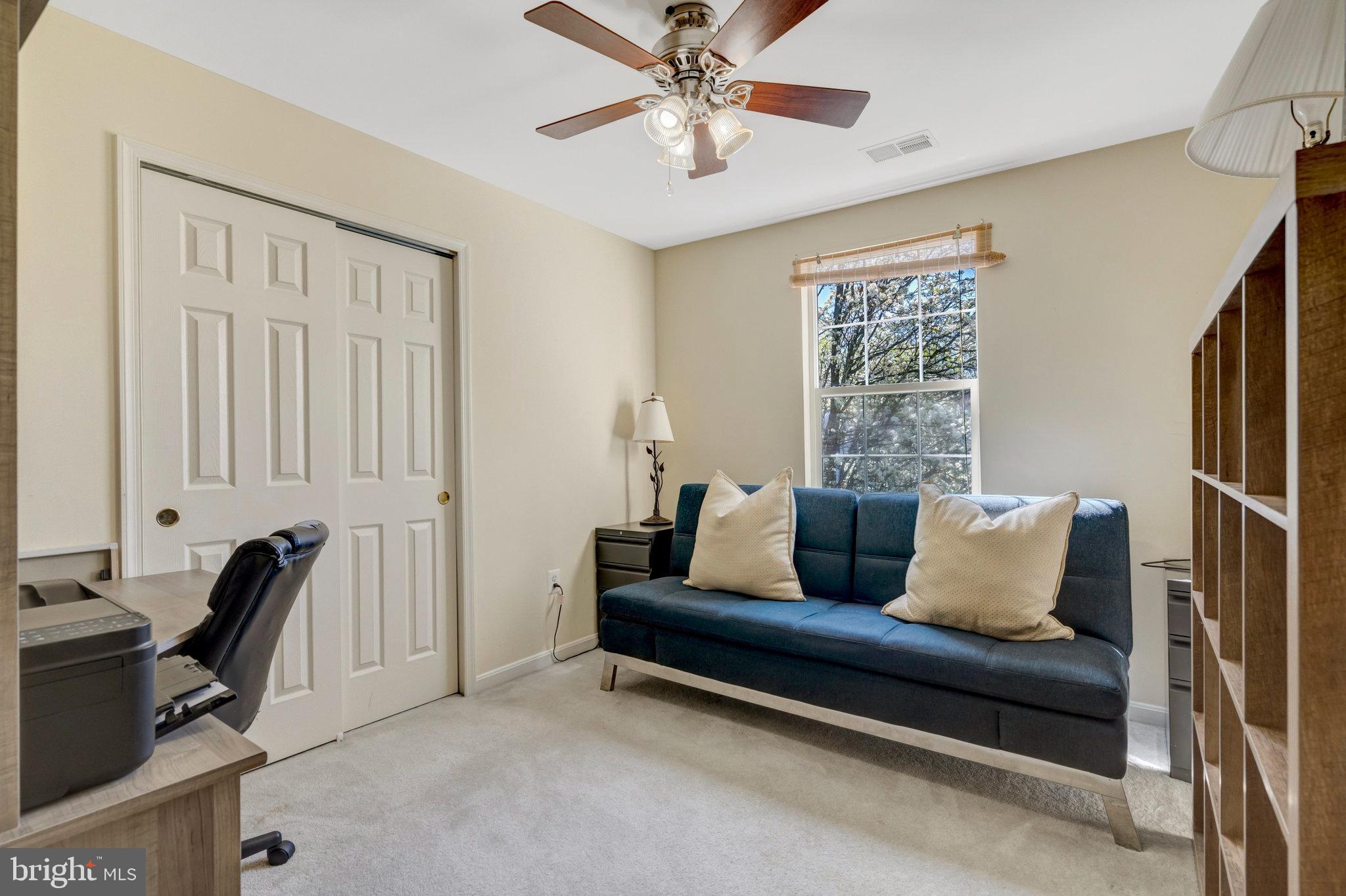 BLOOMS CROSSING - Residential