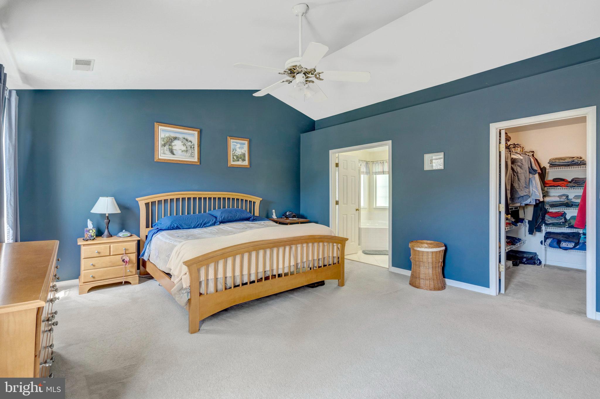 BLOOMS CROSSING - Residential