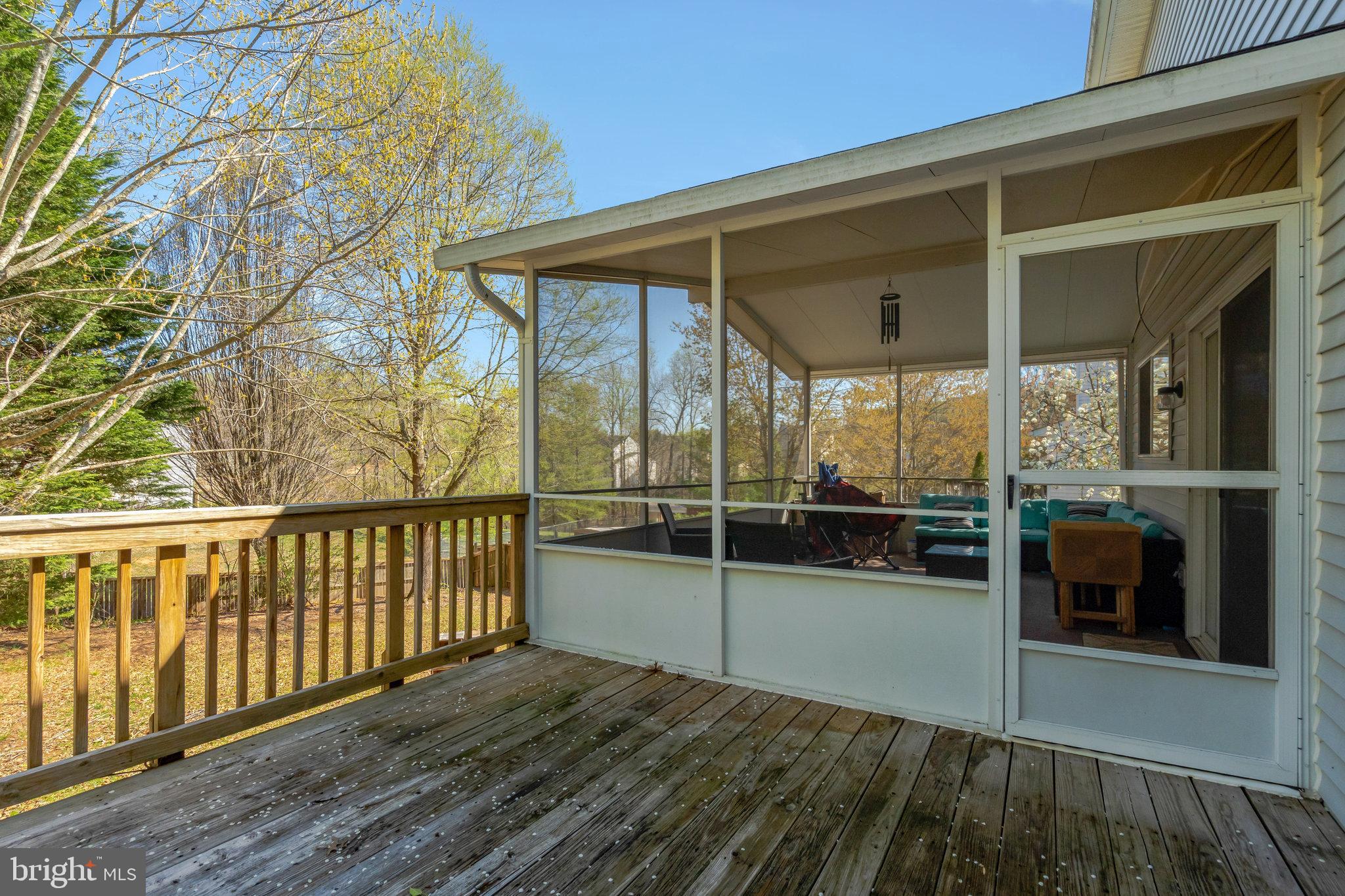 BLOOMS CROSSING - Residential