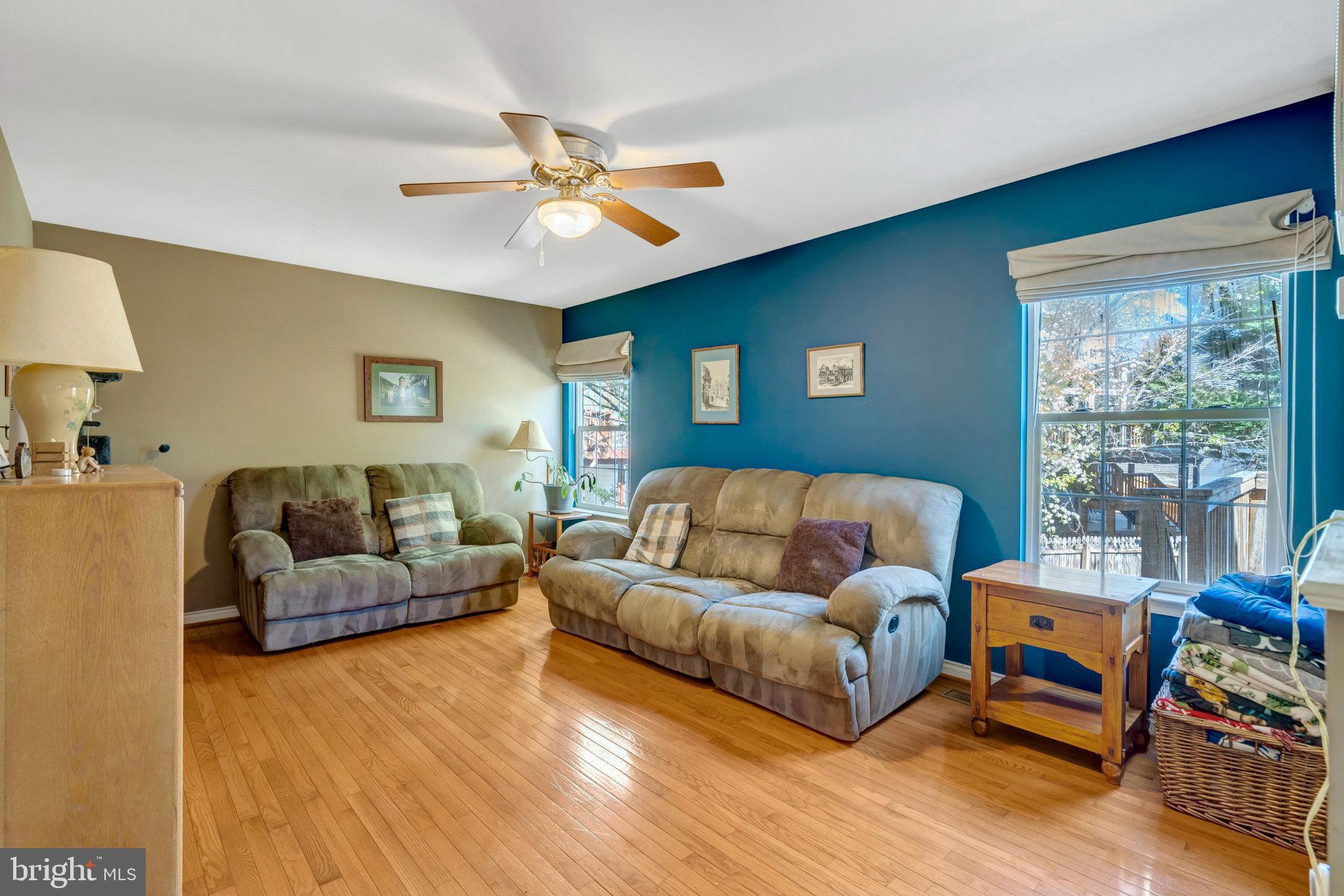 BLOOMS CROSSING - Residential