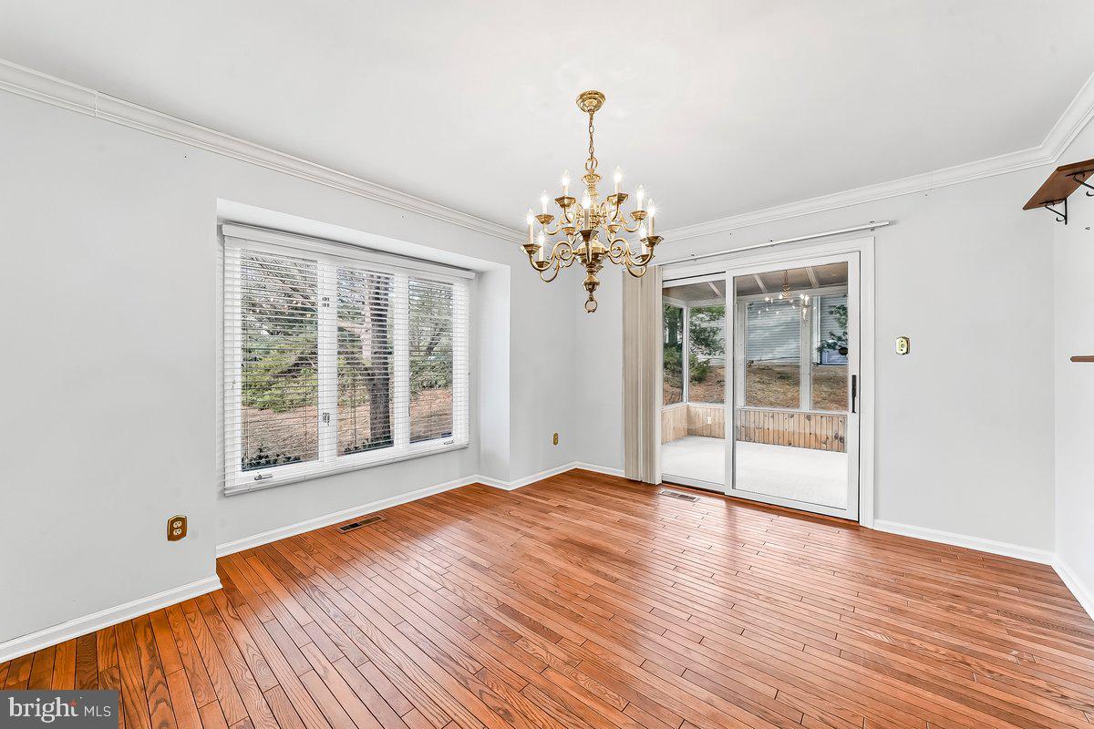 RADLEY RUN MEWS - Residential