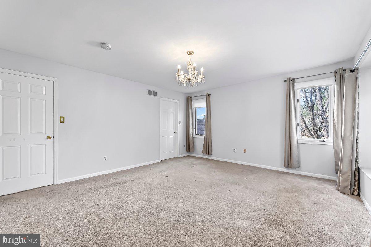 RADLEY RUN MEWS - Residential