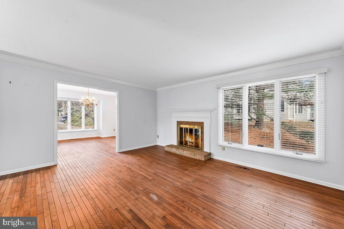 RADLEY RUN MEWS - Residential