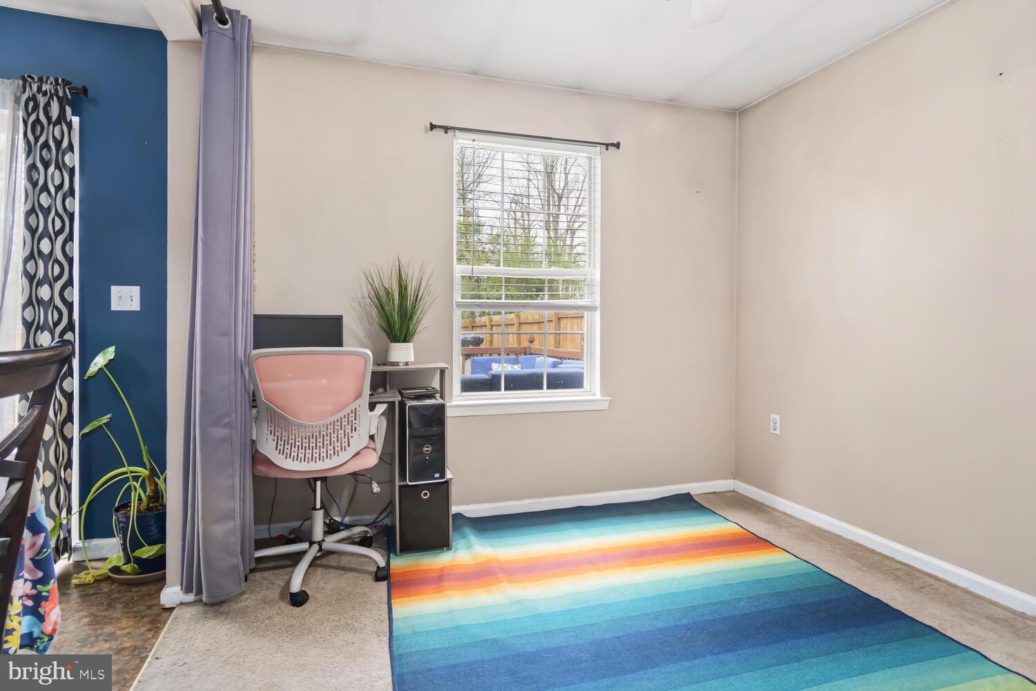 EASTON - Residential