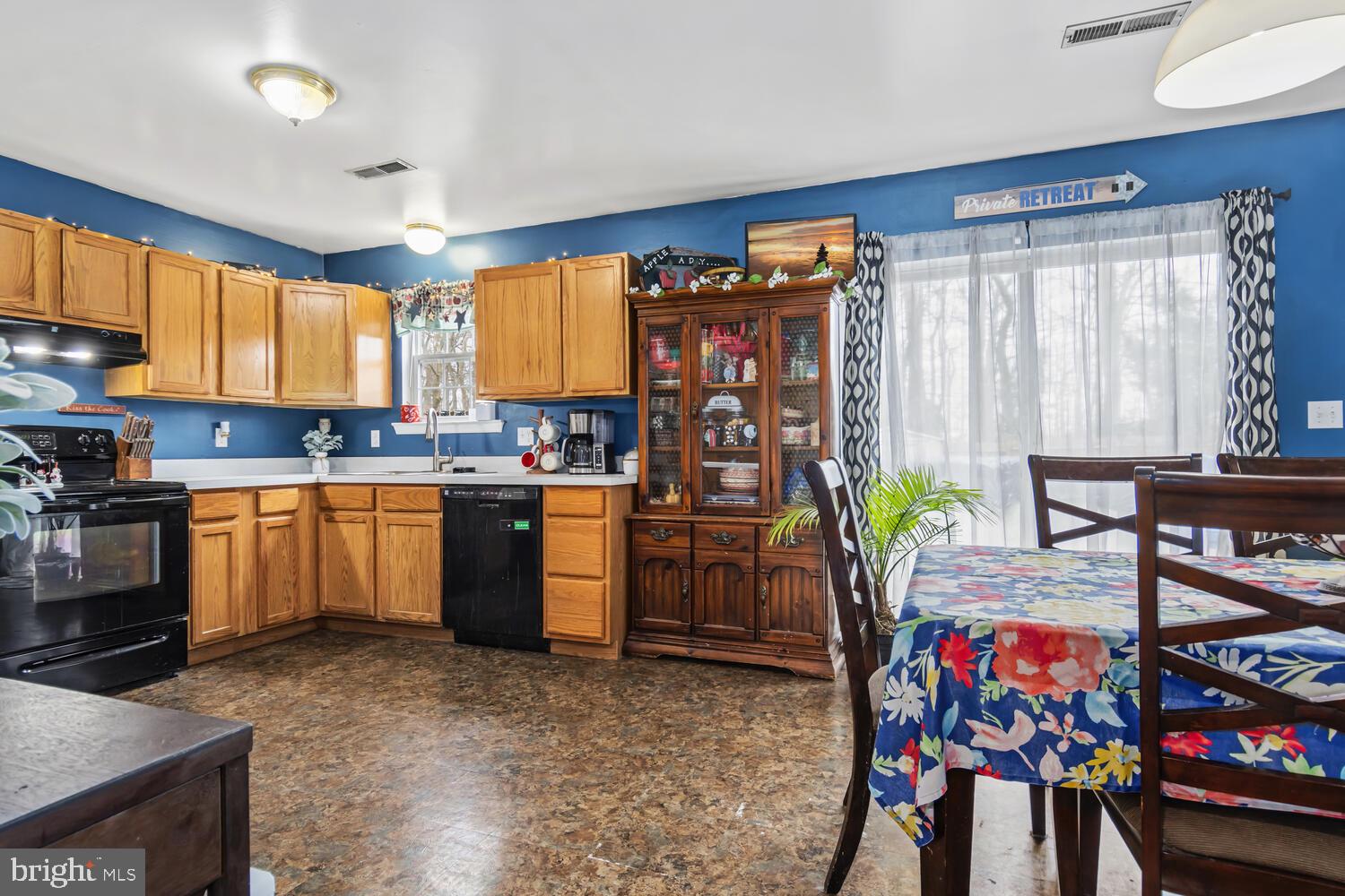 EASTON - Residential