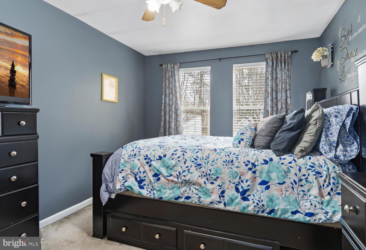 EASTON - Residential