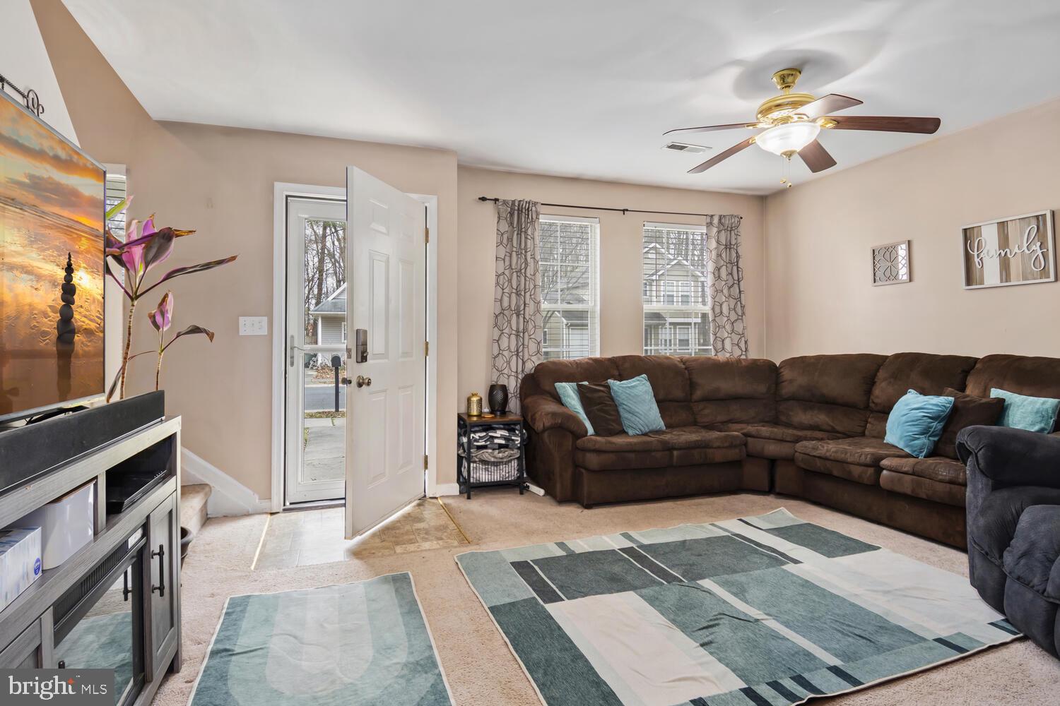 EASTON - Residential