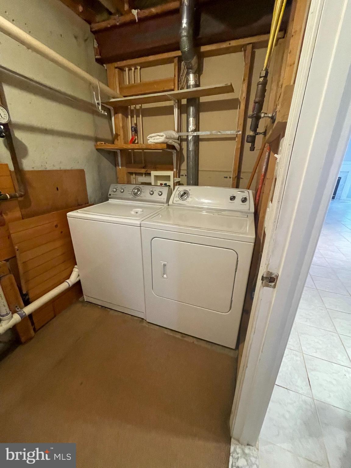 SPRING RIDGE - Residential Lease