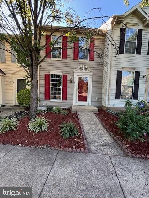 6110 JENLAR DRIVE CENTREVILLE VA 20121
