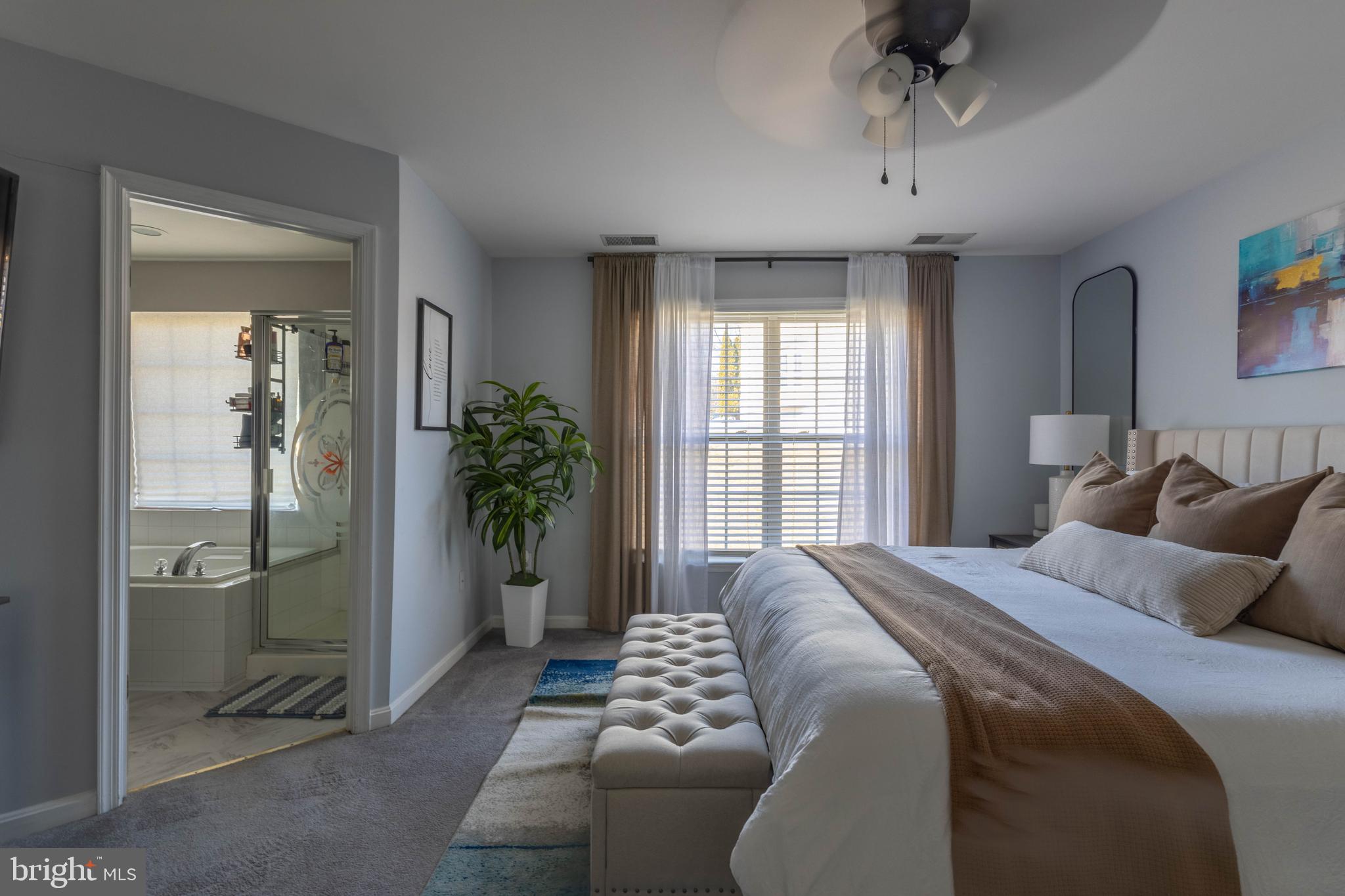 HILLSIDE TERRACE - Residential