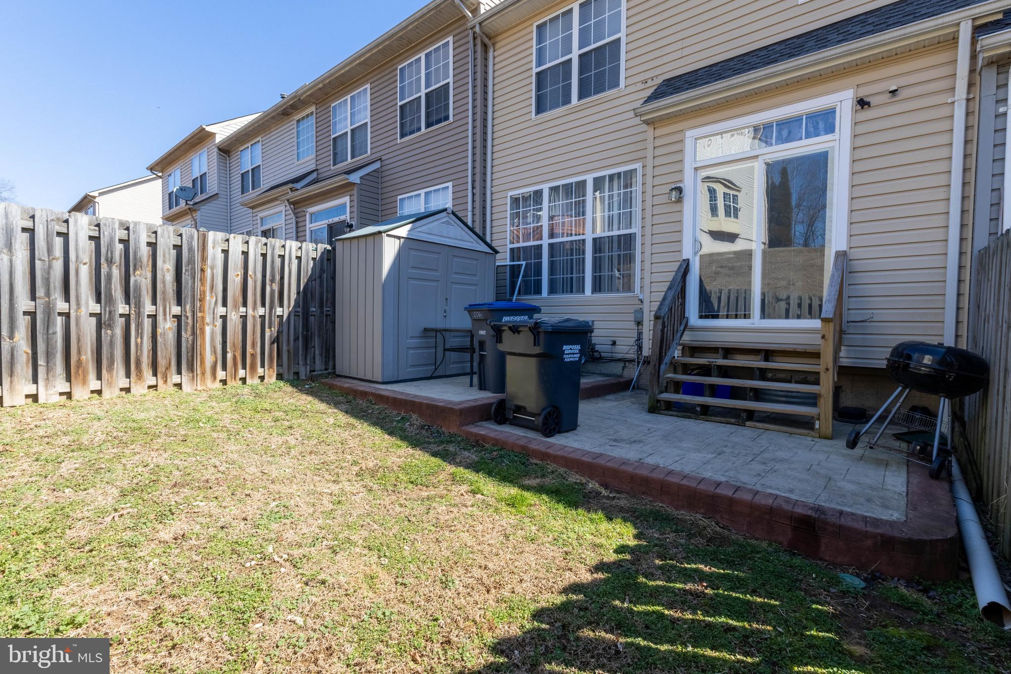 HILLSIDE TERRACE - Residential