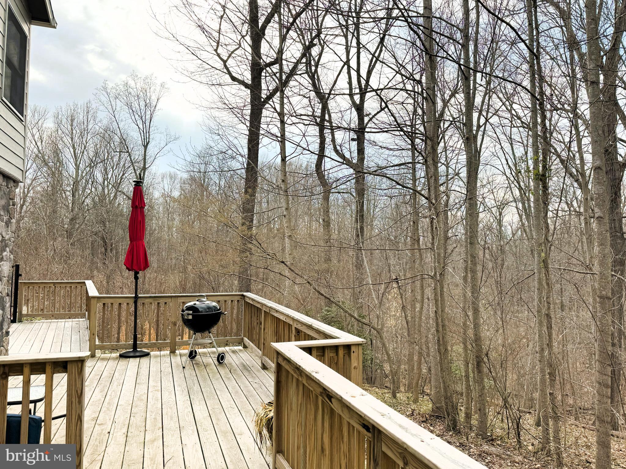 ASPEN WOODS - Residential Lease