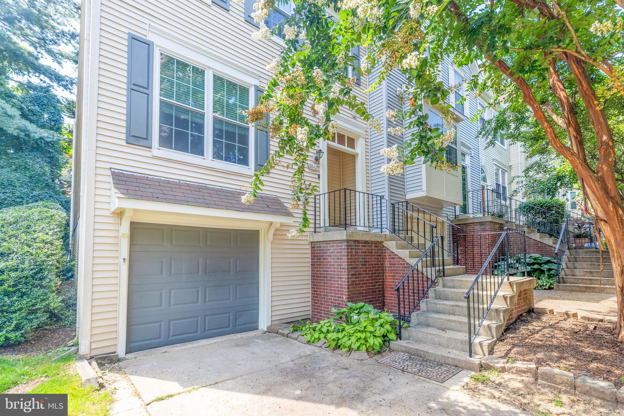 5842 WYE OAK COMMONS COURT 21