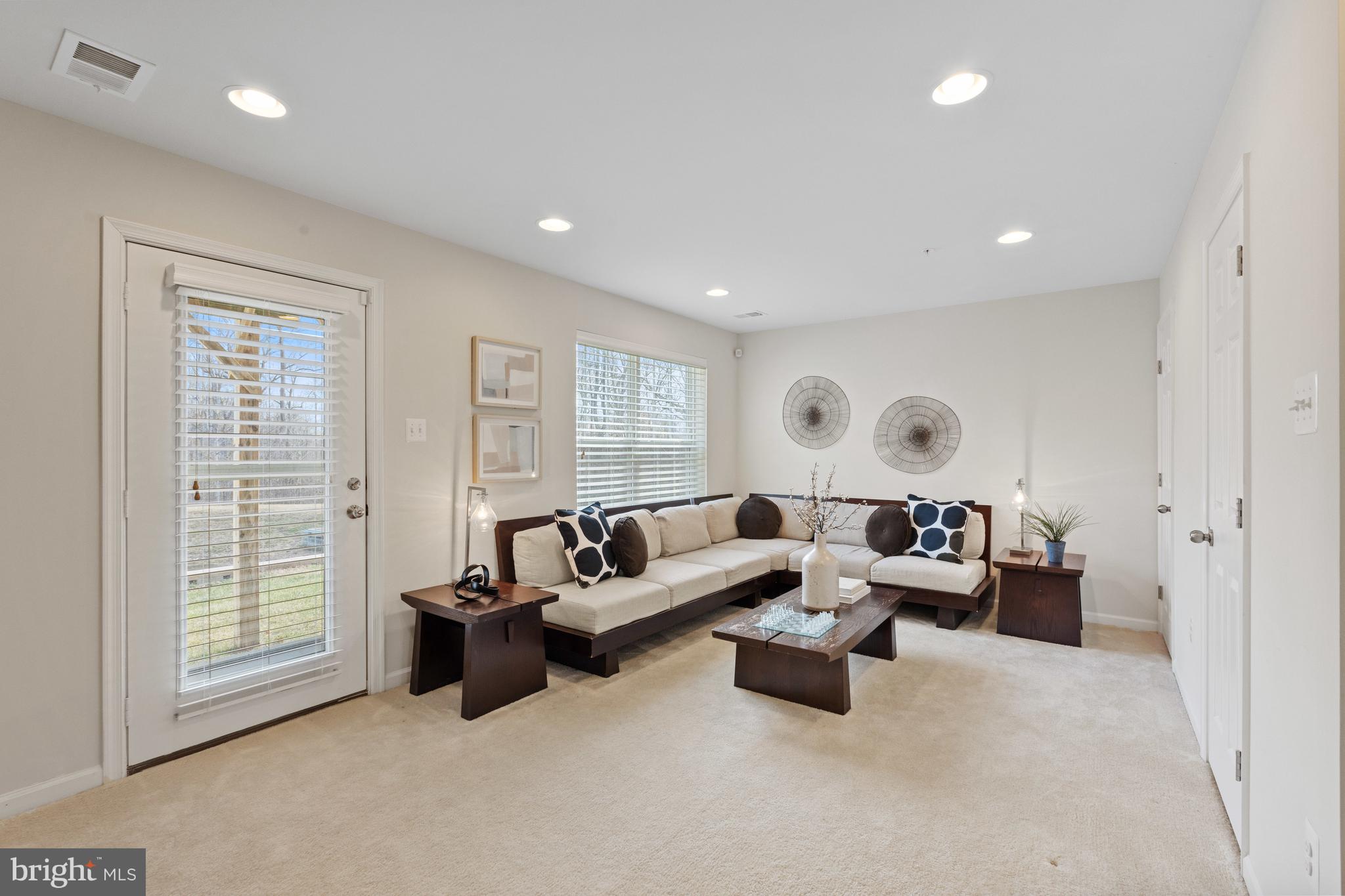 SMITH HOME FARM - Residential