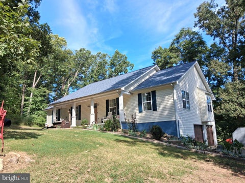 Homes For Sale - 22 Kelley Hill Lane<br/> FREDERICKSBURG, VA 22406