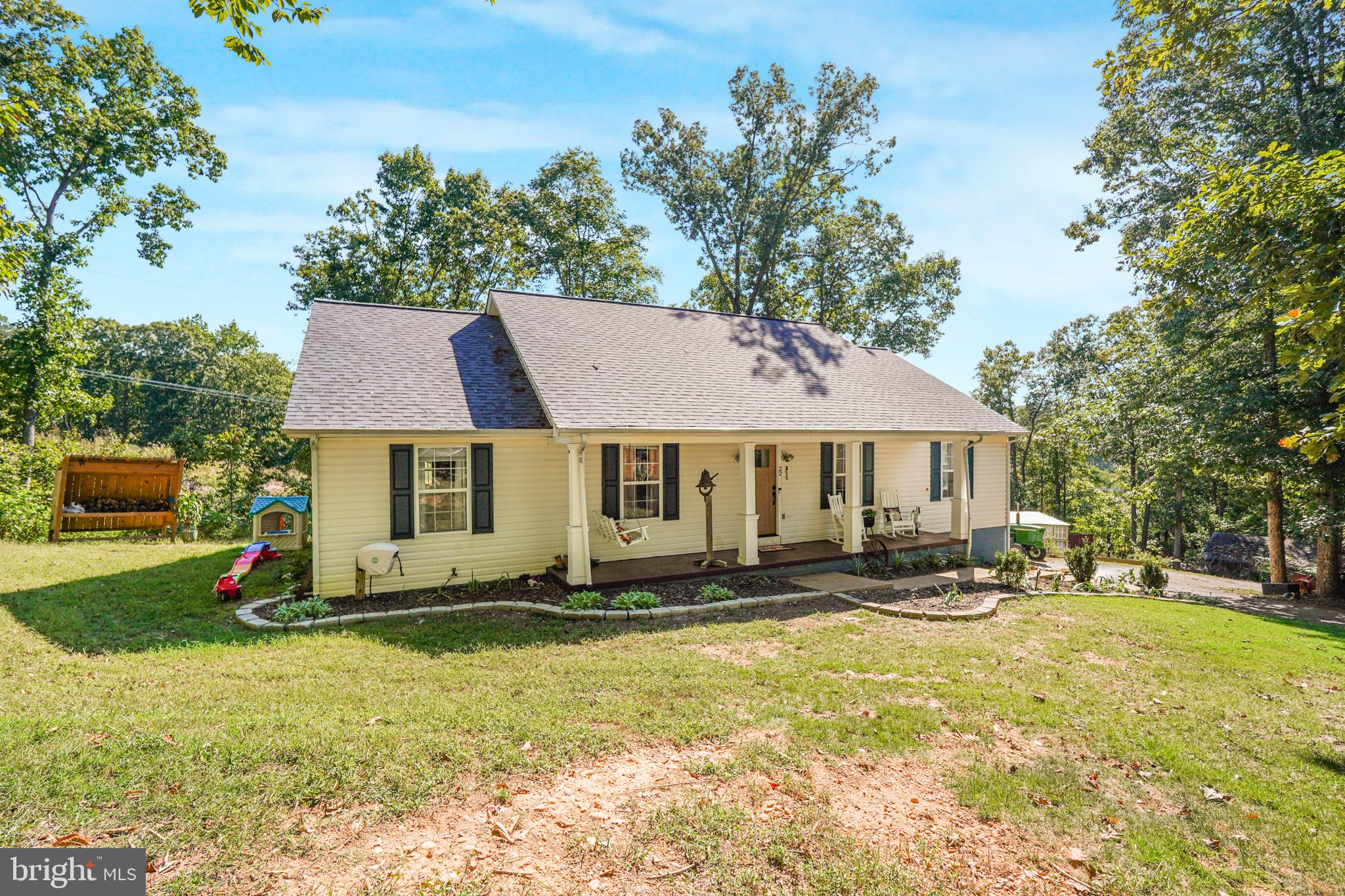 22 KELLEY HILL LANE