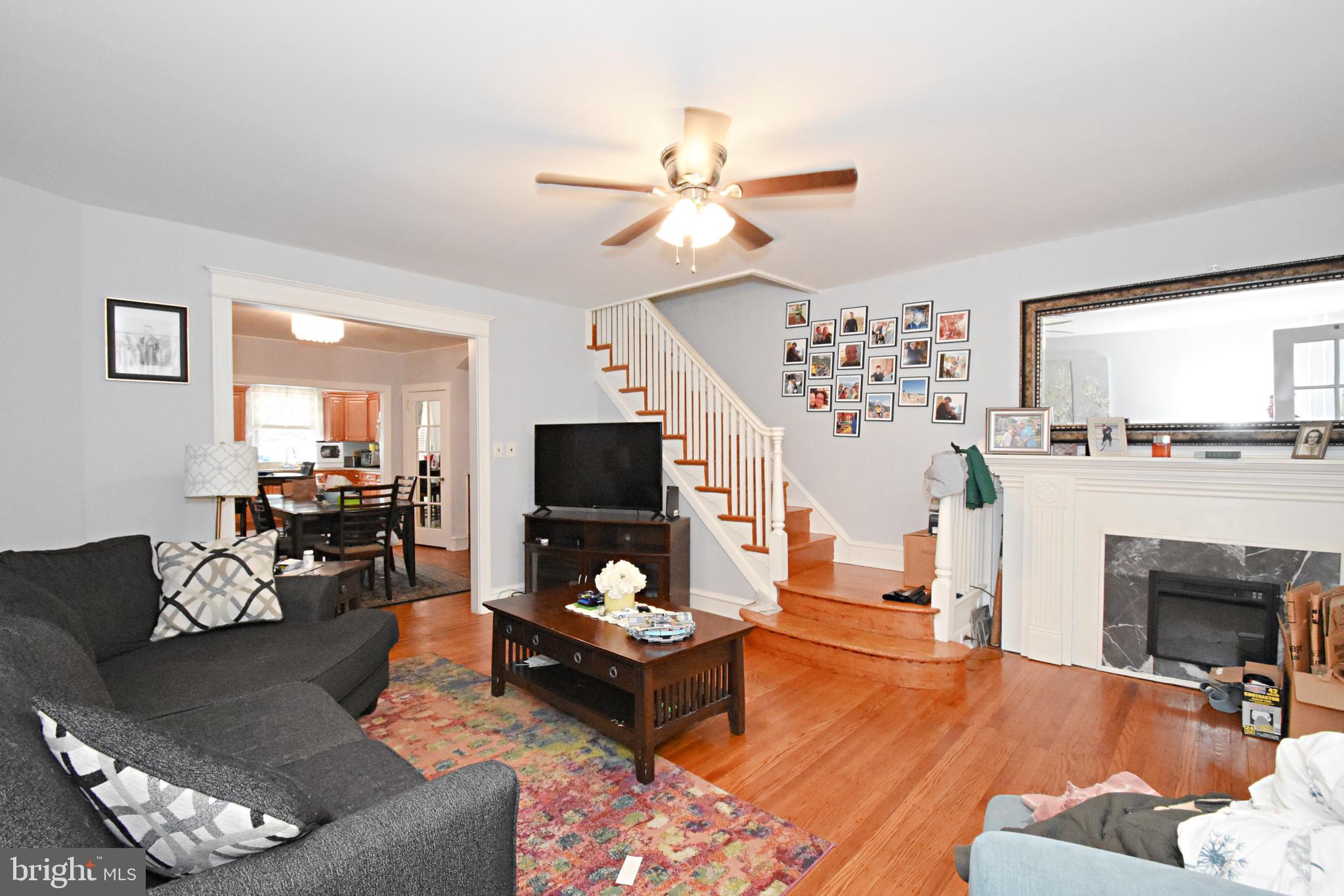 LAWNCREST - Residential