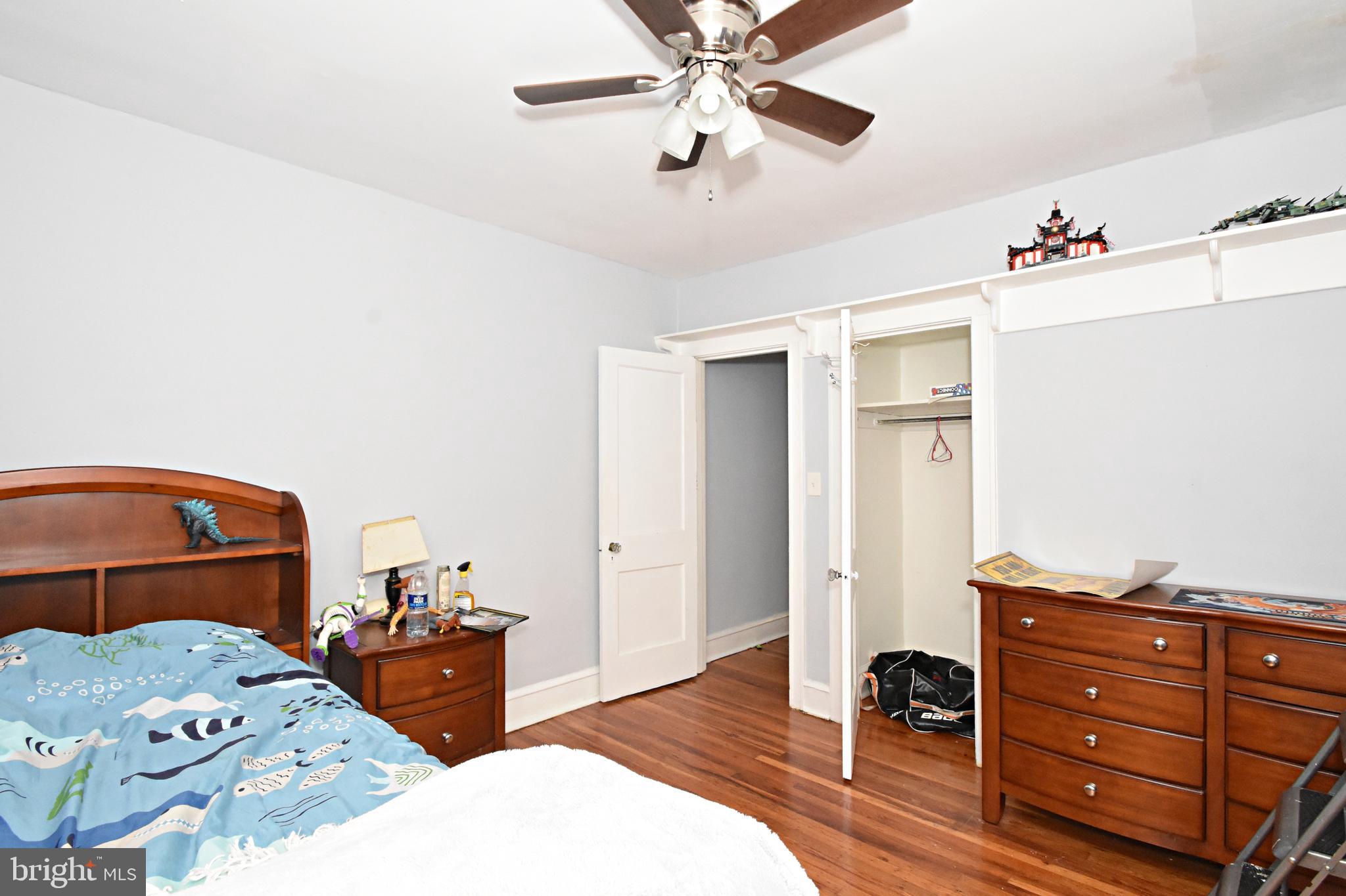 LAWNCREST - Residential